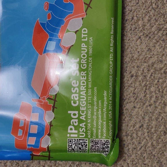 Aceguarder iPad case set - Picture 4 of 4